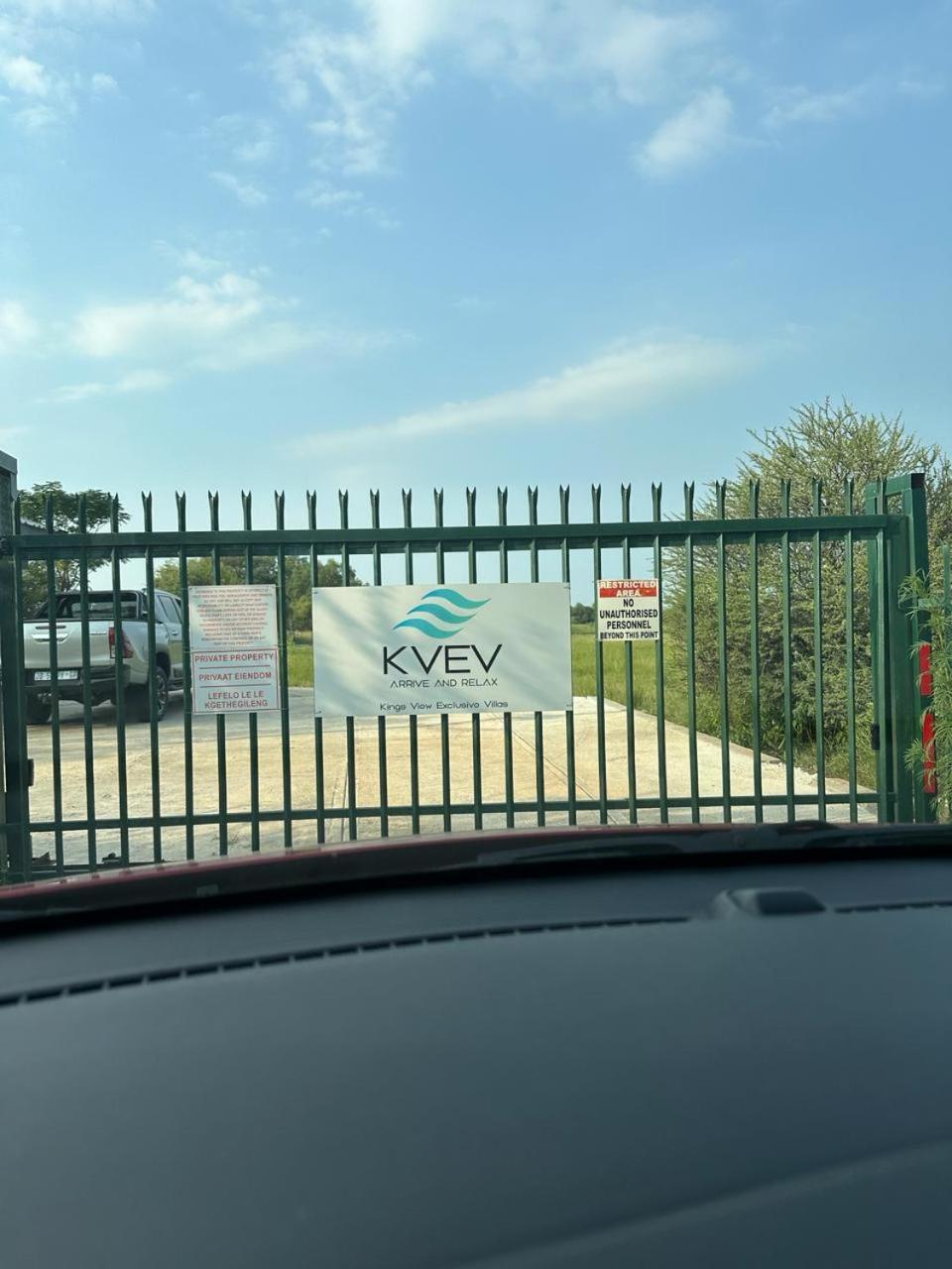 Kings View Exclusive Villas Претория Екстериор снимка