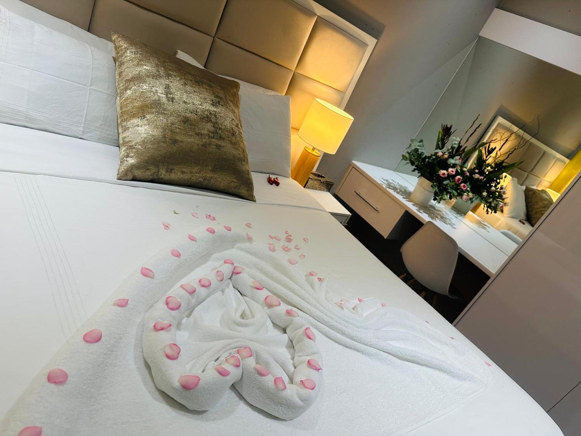 Kings View Exclusive Villas Претория Екстериор снимка